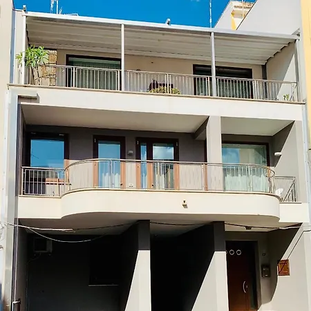 Matteotti 17 * Cinisi